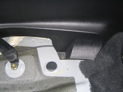 Sidepanel-retainingscrew-1.jpg